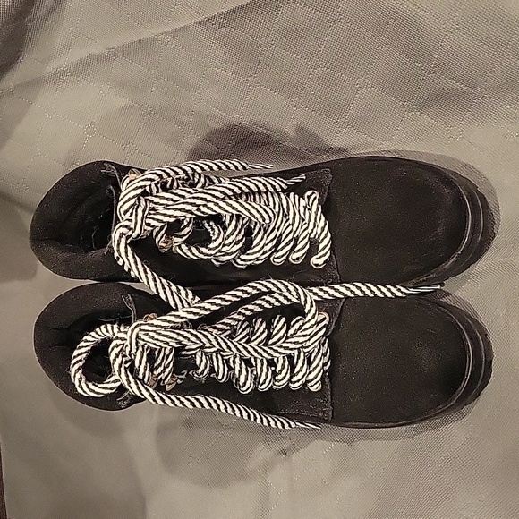 Steve Madden Genny combat boots - Picture 2 of 5